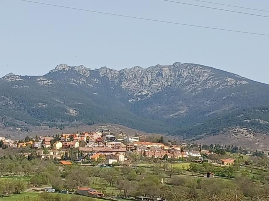 Apartamento El Puente Guadarrama Eksteriør billede